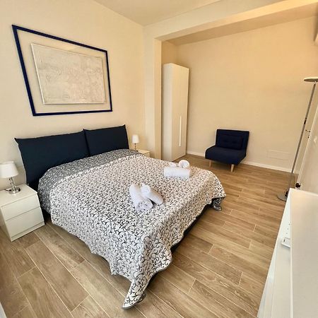 F&F Rooms Pisa Bagian luar foto