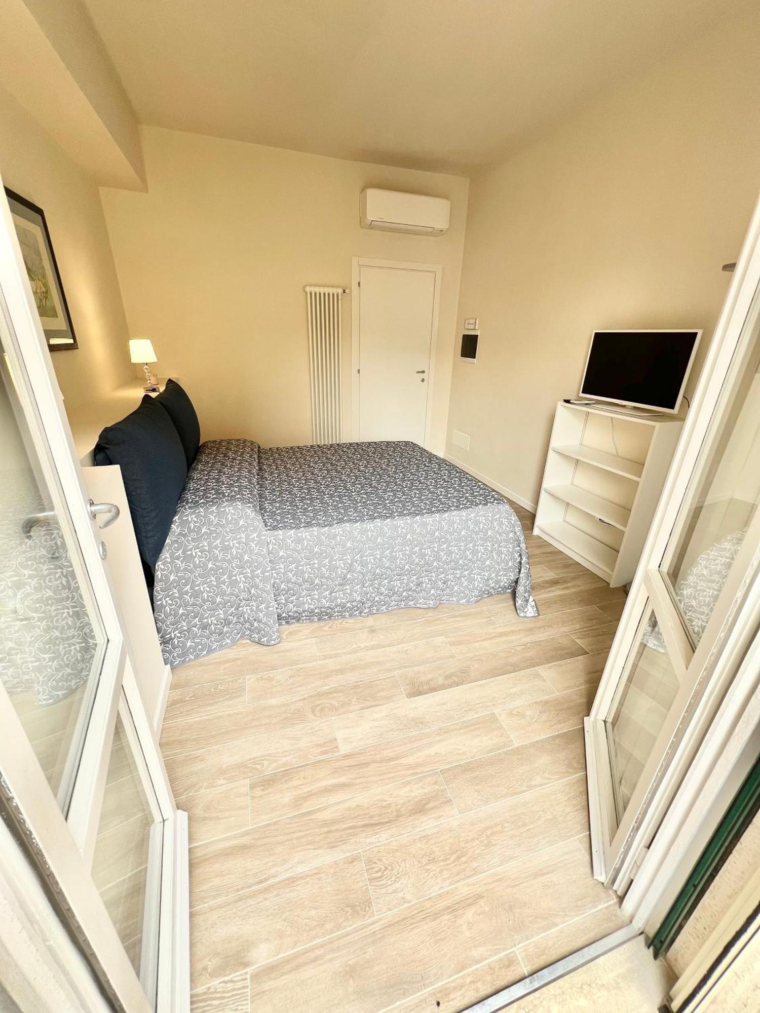 F&F Rooms Pisa Bagian luar foto
