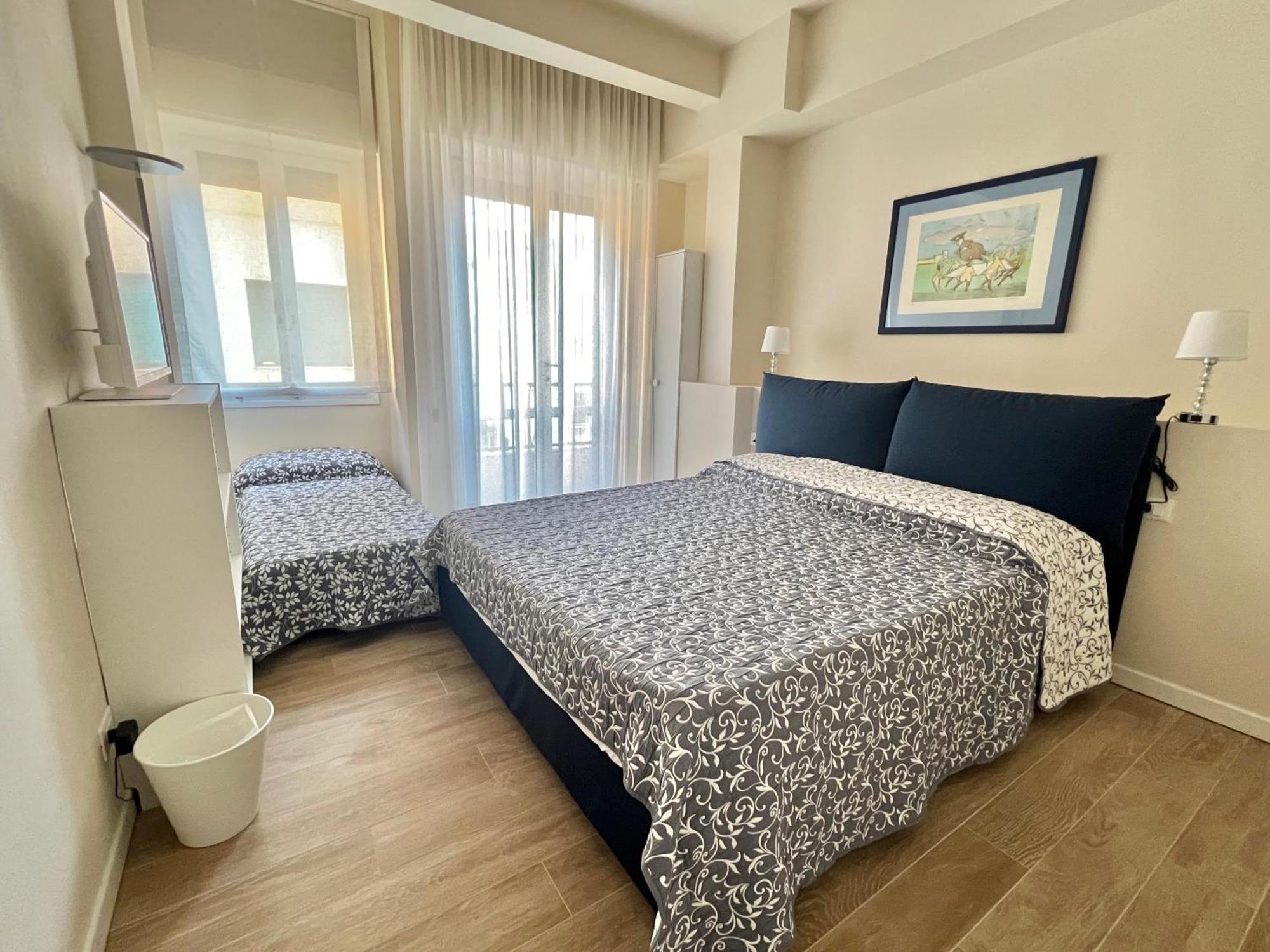 F&F Rooms Pisa Bagian luar foto